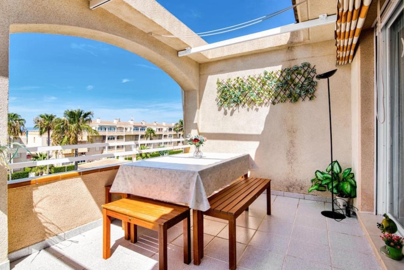 Apartment Precioso Atico Primera Linea De Playa Dénia